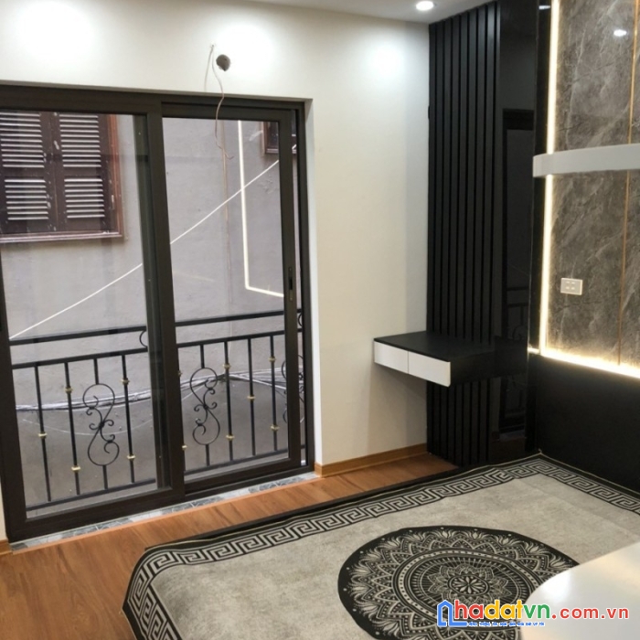 Trung tâm thanh xuân phố quan nhân 38m 4 tầng 4 ngủ gần phố nhà đẹp ở ngay nhỉnh 4 tỷ lh 0975125420