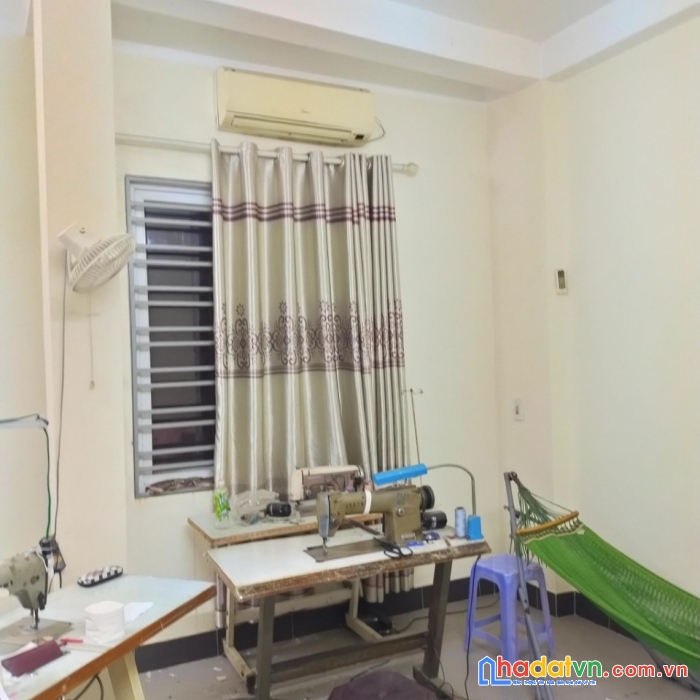 Bán gấp nhà trương định 37m2 mt 6m chỉ 3tỷ2 lh: 0382787723