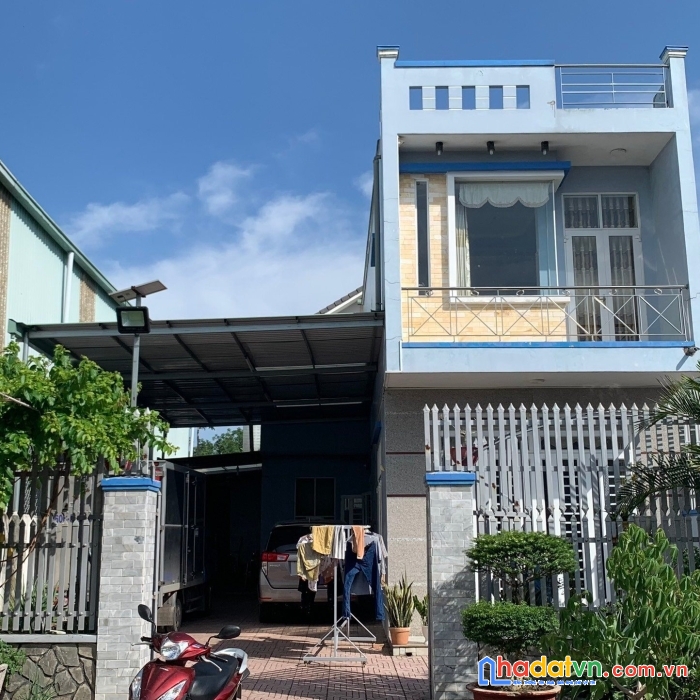Chính chủ cần bán gấp căn nhà 1 trệt 1 lầu ngay khu tđc thái lạc, long an, long thành, đồng nai