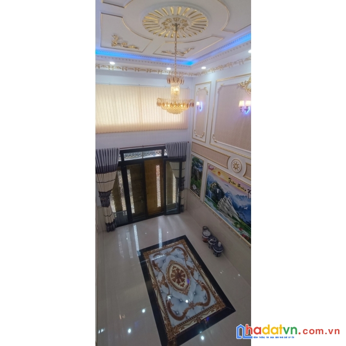 Nhà mới 4x13 cực đẹp giảm giá sốc chỉ nhỉnh 6 tỉ, xây rất đẹp và hiện đại tại địa chỉ 758/6/28