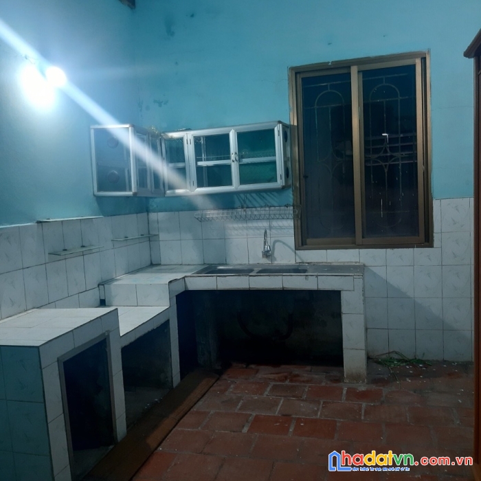 Chính chủ cần cho thuê nhà 2 tầng tại làng quân nhân z195, ngõ 20, đường nguyễn tất thành, liên