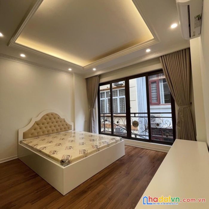 Bán nhà nguyễn văn huyên, cầu giấy, 7 tầng thang máy, ô tô vào nhà, kinh doanh, 62m, chỉ 13.9 tỷ
