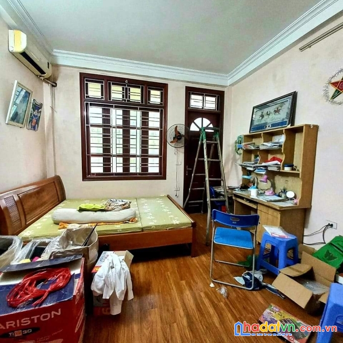 Ô tô 16 chỗ qua nhà, kinh doanh, nhà chất lượng 4 tầng, 3 ngủ, hoàng mia, 3,1 tỷ