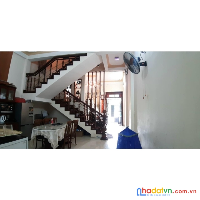 Nhà mặt tiền gần bến xe đn, hoà minh, 90m2, 3 tầng, 3.4 tỷ tl