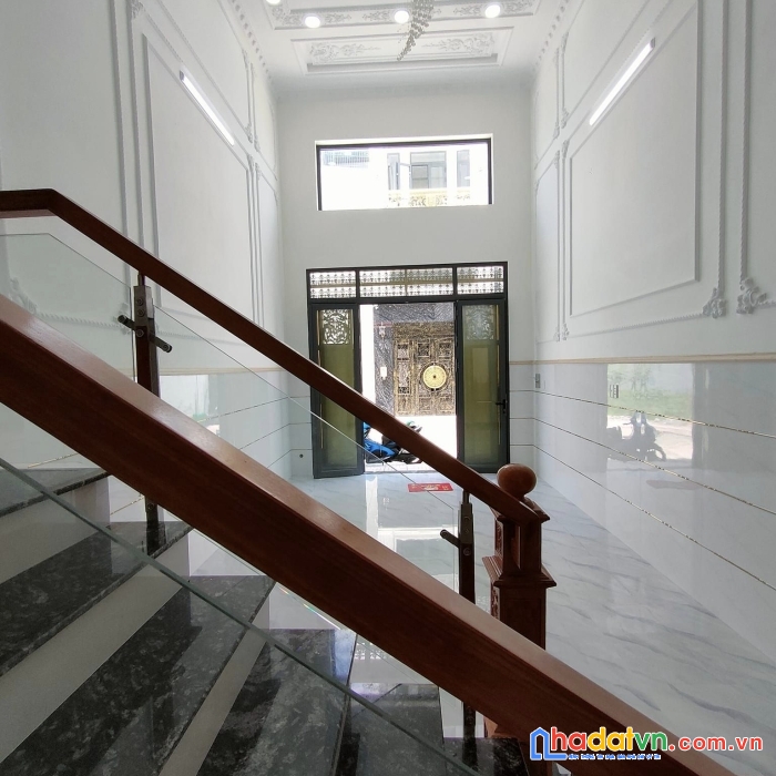 Bán nhà 3 tỷ nguyễn kiệm phường 3- đủ công năng - hợp gia đình  5người