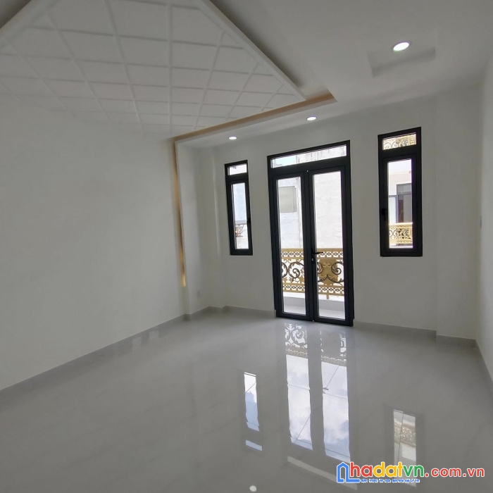 Bán nhà 3 tỷ nguyễn kiệm phường 3- đủ công năng - hợp gia đình  5người