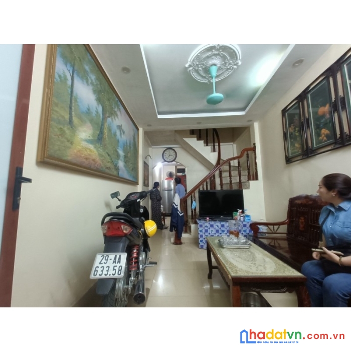 Bán nhà nguyễn trãi thanh xuân 46m 4 tầng 4 ngủ gần phố ở ngay tặng full nội thất nhỉnh 4 tỷ lh