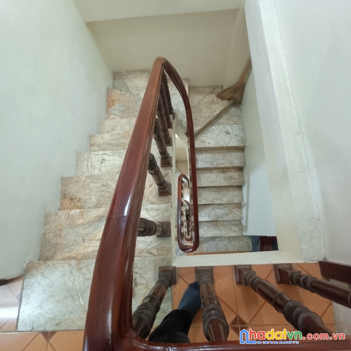 Bán nhà nguyễn trãi thanh xuân 46m 4 tầng 4 ngủ gần phố ở ngay tặng full nội thất nhỉnh 4 tỷ lh
