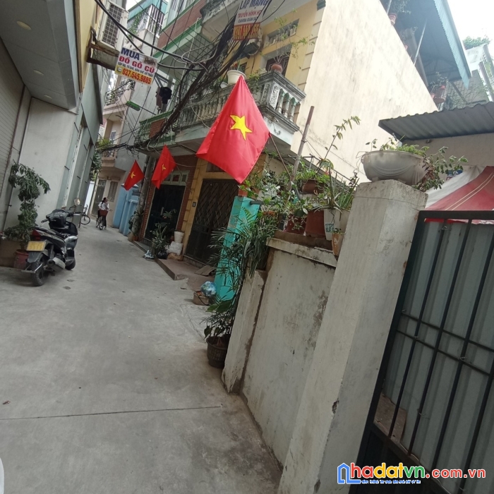 Xuân đỉnh ngõ nông gần phố 38m c4 mt4.5m giá chỉ 3.6 tỷ