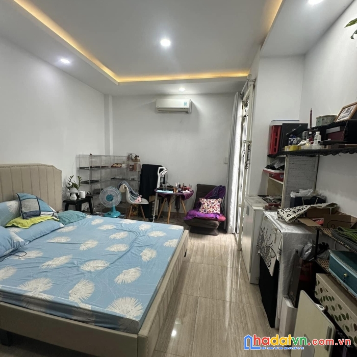 Bán nhà đẹp hẻm xe hơi trần kế xương, pn, 5 tầng, 4pn, 5wc, an ninh, dtsd 149m2, 7.7 tỷ 