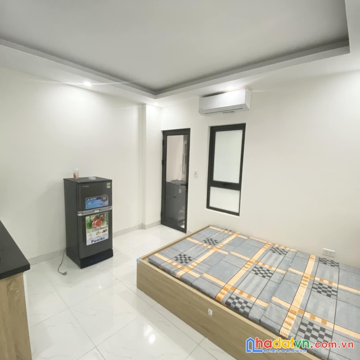 Tòa ccmn 8 tầng - thang máy – 12 phòng full đồ - 20m ra mặt phố. dòng tiền hơn 70tr/tháng - 48m -