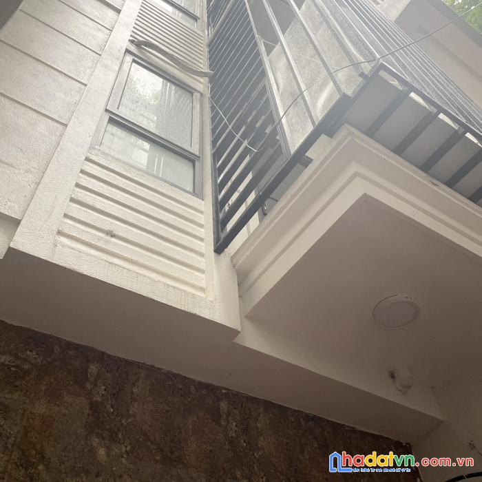 Tòa ccmn 8 tầng - thang máy – 12 phòng full đồ - 20m ra mặt phố. dòng tiền hơn 70tr/tháng - 48m -