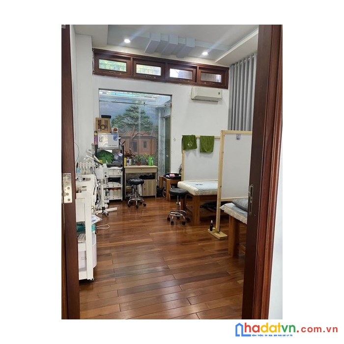 Chính chủ cho thuê mặt bằng tầng 1 thích hợp làm spa, mi nali, gội đầu dưỡng sinh.