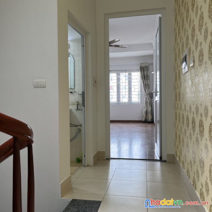 Bán nhà xã đàn 40m2 x 5 tầng, ngõ thông, 2 thoáng, nhỉnh 5 tỷ, lh 0966037496