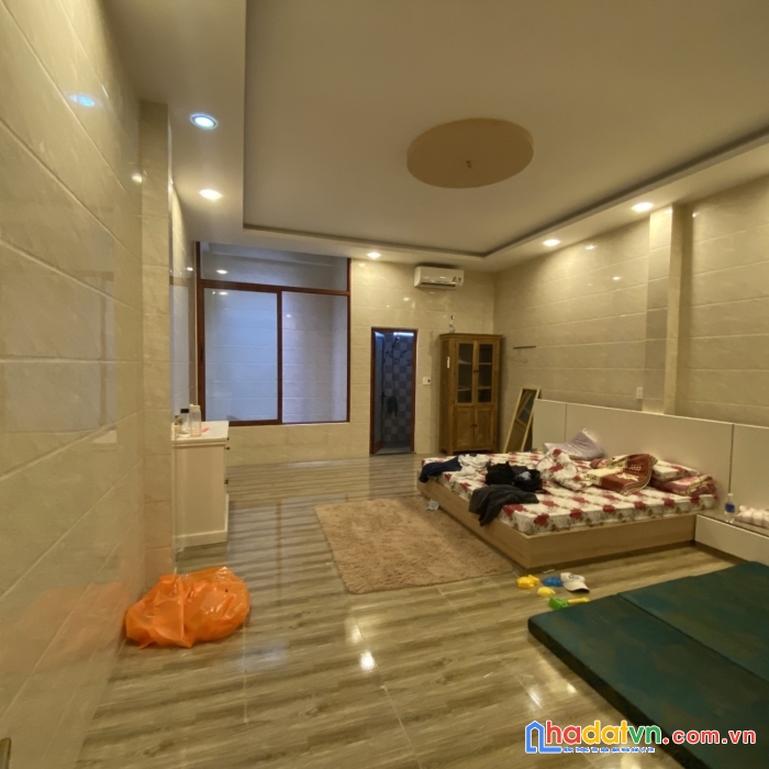 Bán nhà đẹp 3 tầng gần bãi tắm non nước ngũ hành sơn gần các resort