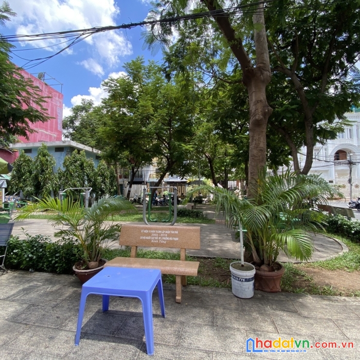 Bán nhà hxh 10m view công viên trịnh đình trọng - khuông việt, 4x20m, 3t- 5pn, 9.9 tỷ