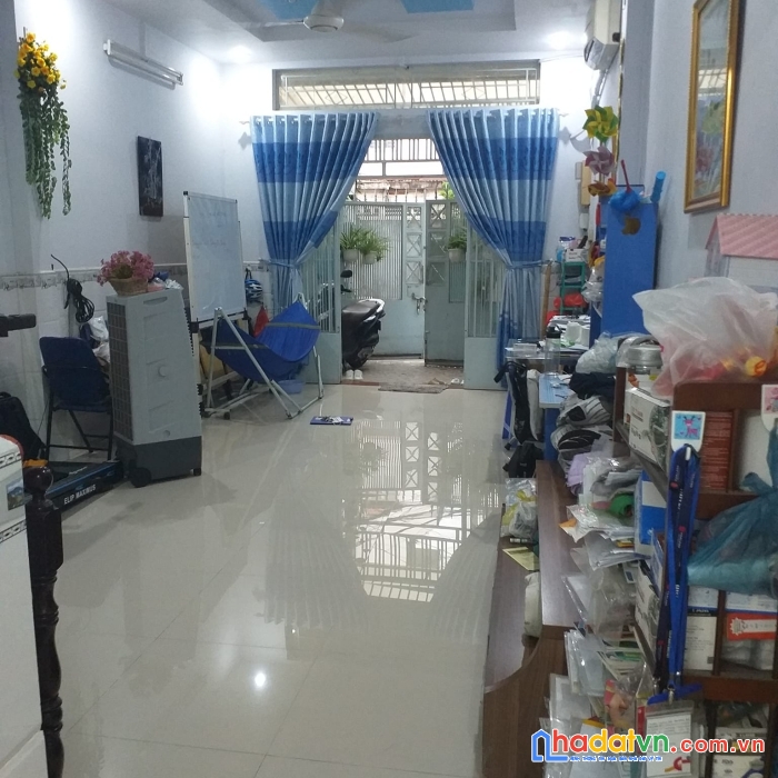Gấpbánnhà 20m ra nguyễnvănnghi p5 gòvấp 55m trệtlầu btct giá5tỷ4,nởhậu