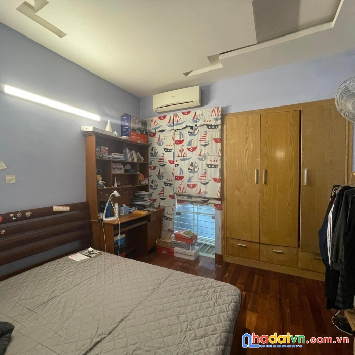 Bán nhà giang văn minh, ba đình, 10m ô tô, 40m2 4t, giá 4.5 tỷ