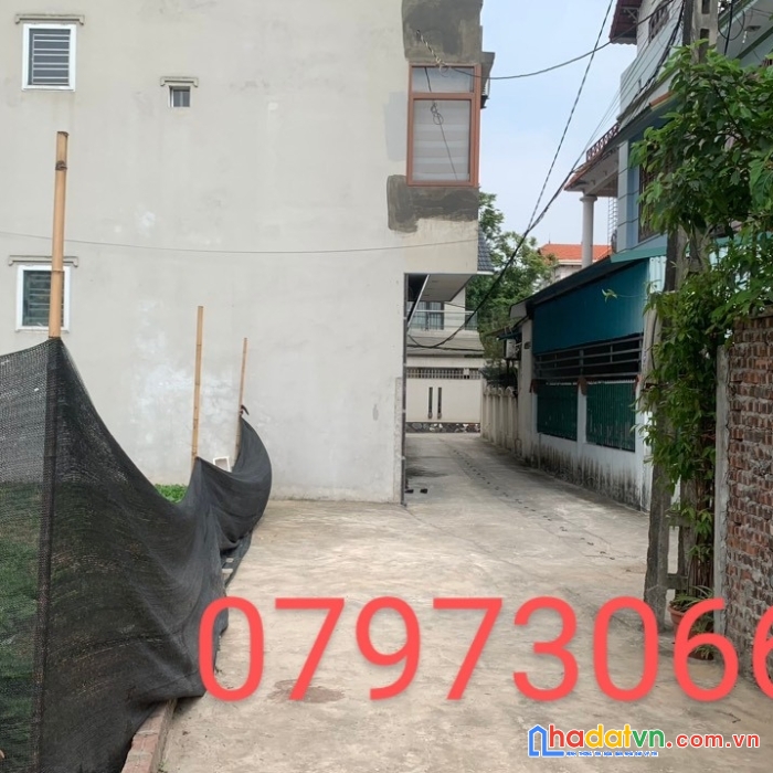 Cc gửi bán lô 45m2 ba chữ vân nội đông anh, ô tô vào đất, chỉ 1,6x tỷ