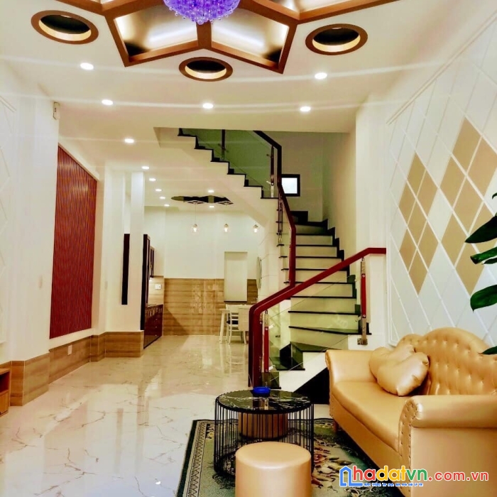 Giá gấp gấp bán chỉ 5.8 tỷ. quang trung - hxt ngủ nhà - 49m2