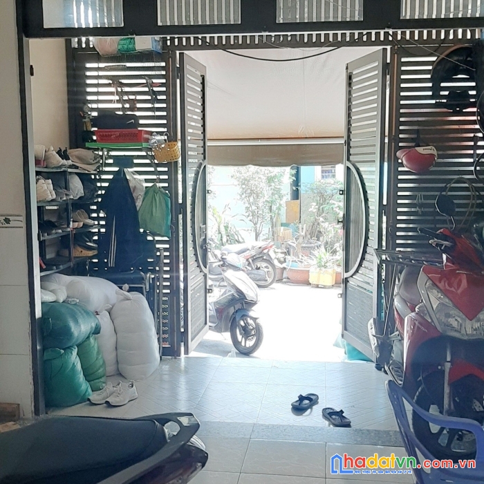 Nhà 3 tầng nở hậu mt đường số 2 p5q8. giá 6,2 tỷ tl