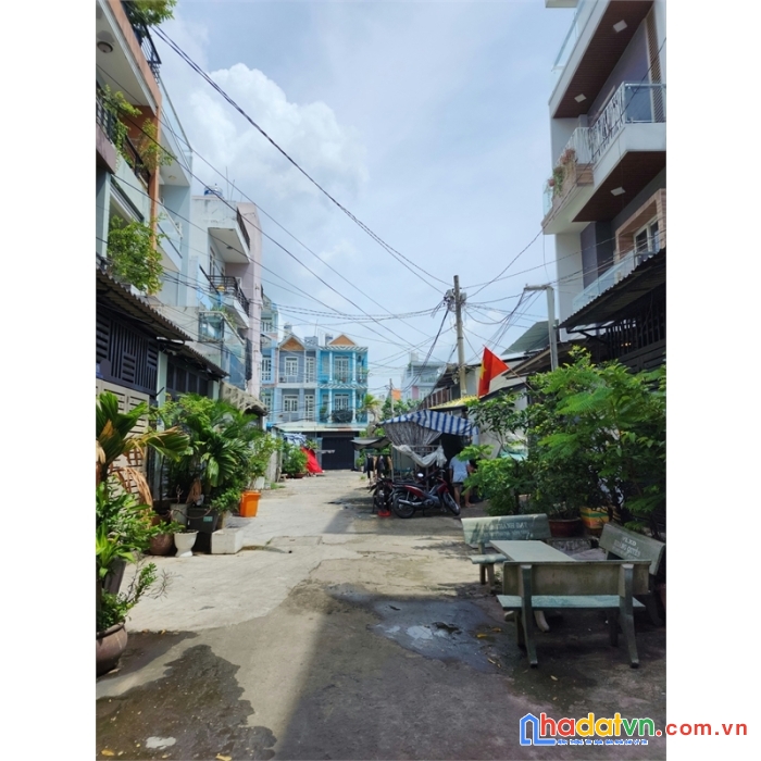 Hẻm xe hơi 8m 4.3x14.5m 4 tầng chỉ 5.3 tỷ lê văn thọ- phạm văn chiêu gò vấp