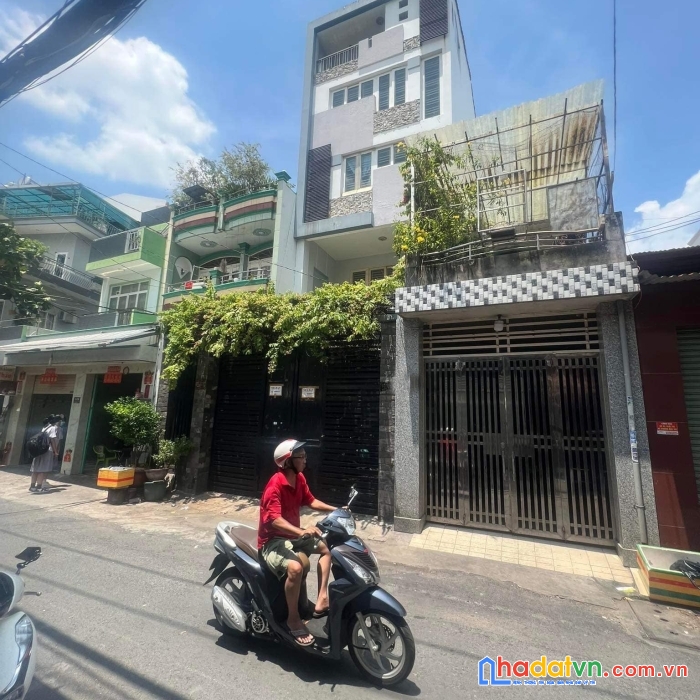 Biệt thự 6 tầng, giáp quận 10, 120m2, đường 10m thông tứ tung, cần bán gấp định cư mỹ.