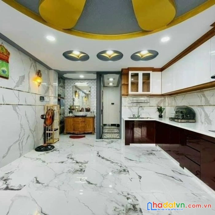 Siêu phẩm phú nhuận, lê văn sỹ, 10m hxh đua, trước nhà 2.9m, ngang 4.6m, 75m2, 7.5 tỷ