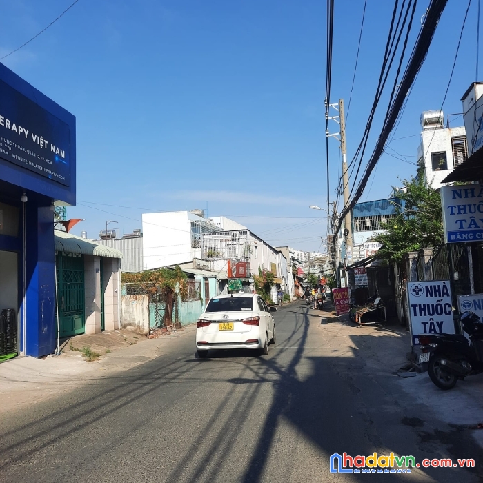 Nhà nguyễn văn quá - cách mt 20m - nhỉnh 3 tỷ - dt 35m2