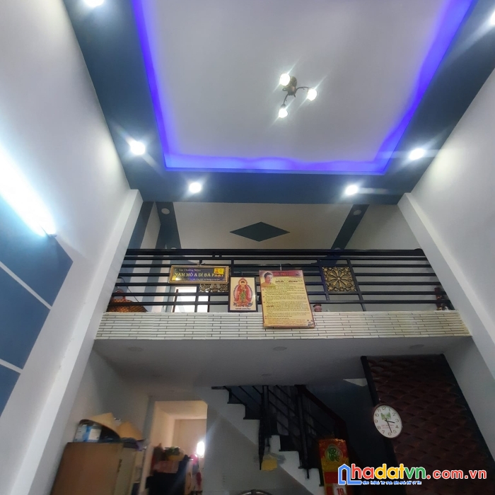 Nhà nguyễn văn quá - cách mt 20m - nhỉnh 3 tỷ - dt 35m2