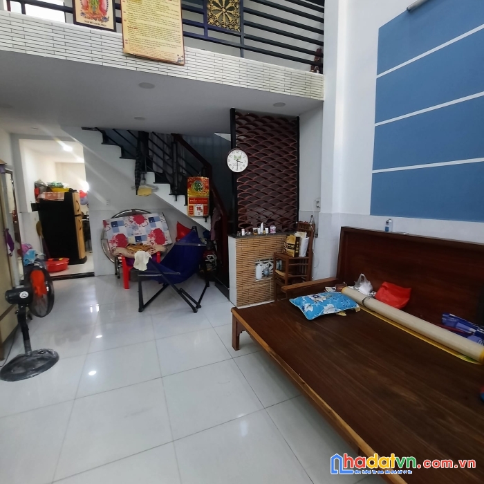 Nhà nguyễn văn quá - cách mt 20m - nhỉnh 3 tỷ - dt 35m2