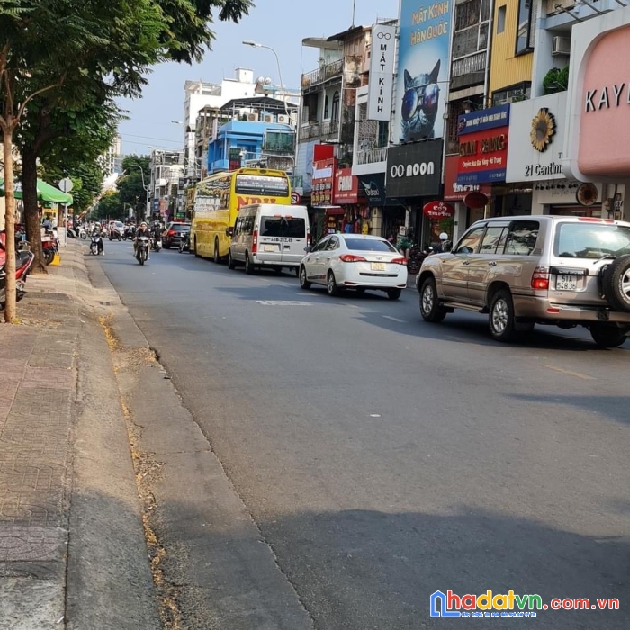 Hiếm +hạ giá, bán nhà mặt tiền ngô gia tự, quận 10, 4 tầng, 3x11m, giá hạ còn 13.9 tỷ (tl)