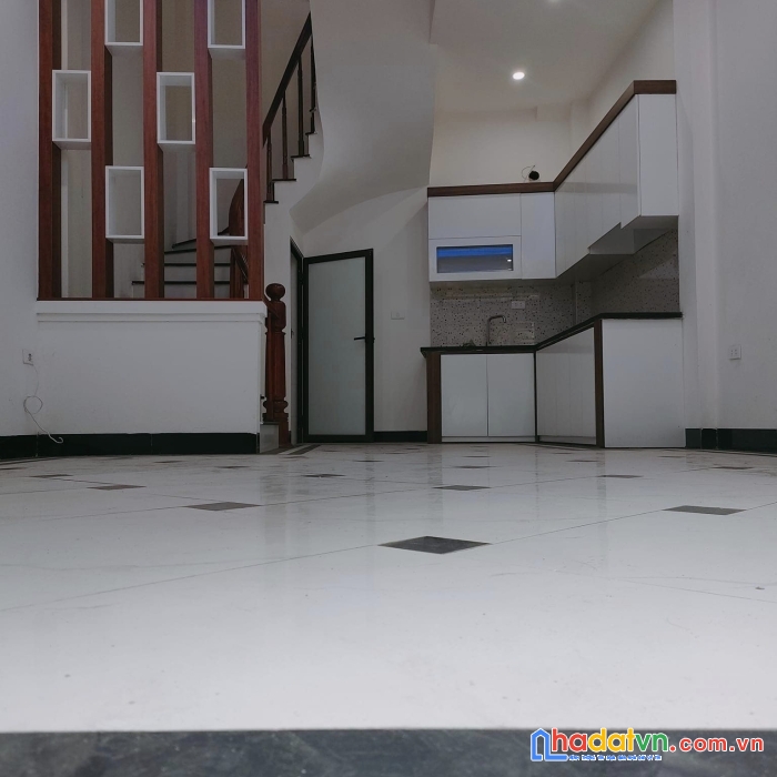 Bán nhà phố tôn đức thắng tặng full nội thất dt 42m2*5 tầng  mt 3,6m chỉ 4,4 tỷ.