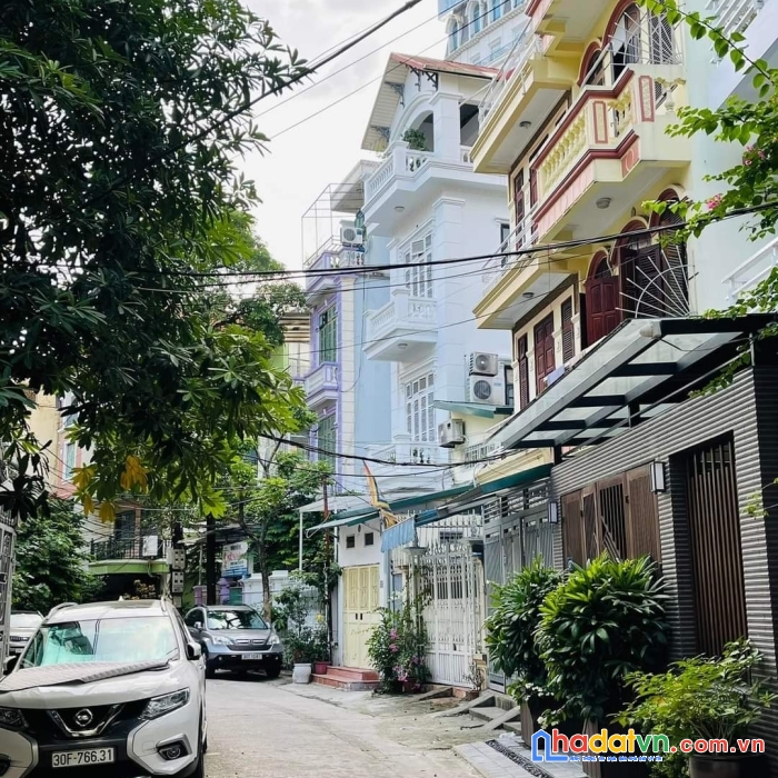 Bán đất văn cao, ba đình,  ô tô tránh, phân lô, 68m2 mt5.5m, giá 9.5 tỷ