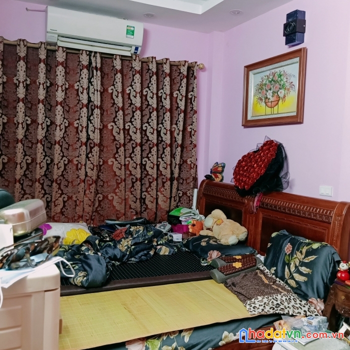 Bán nhà giải phóng hoàng mai diện tích 35m2 5 tầng 3 tỷ.