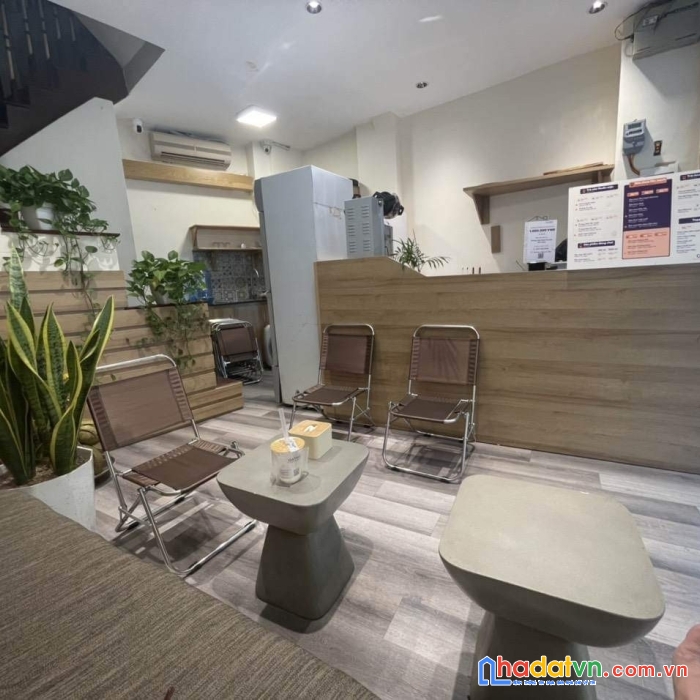 Bán nhà mặt phố đào duy từ, hoàn kiếm 40m, 6t thang máy, ô tô, kd giá 20.5 tỷ. lh: 0366051369