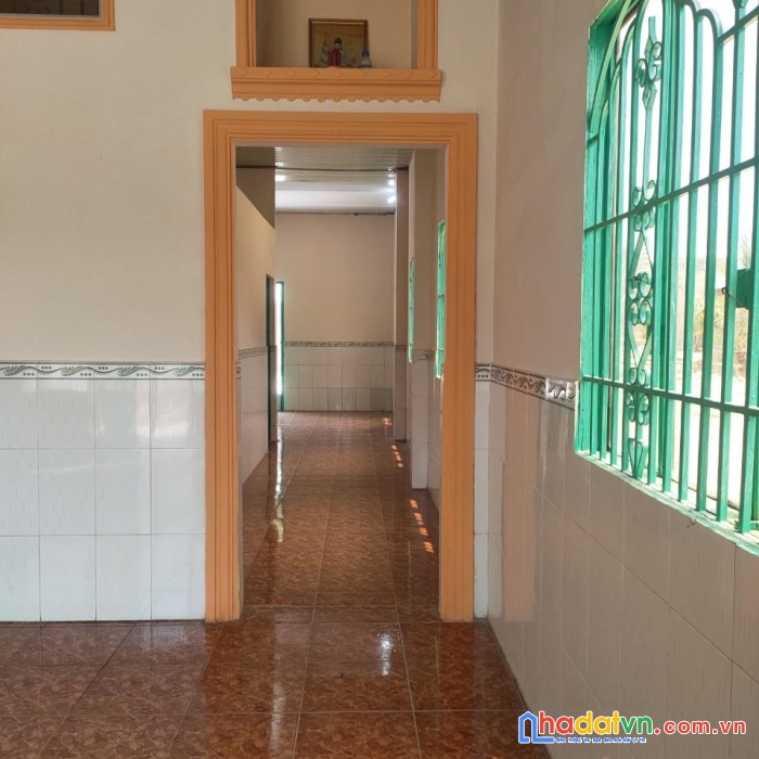 Chính chủ cần bán gấp căn nhà mặt tiền đường đoàn nguyễn tuấn, bình chánh