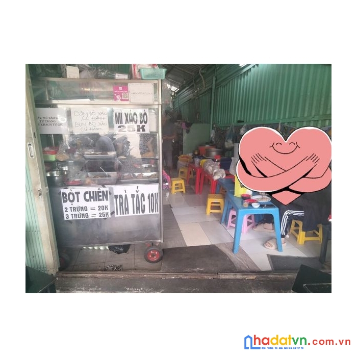 Cần sang mặt bằng quán cơm gần đại học thể dục thể thao. gần đại học quốc gia. có lượng khách ổn