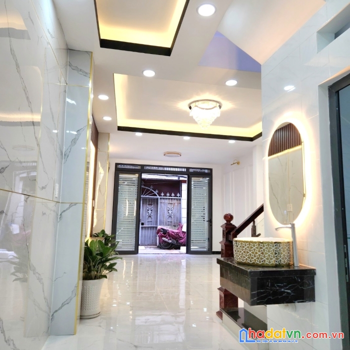 Nhà 2 tầng hẻm 314 âu dương lân p3
