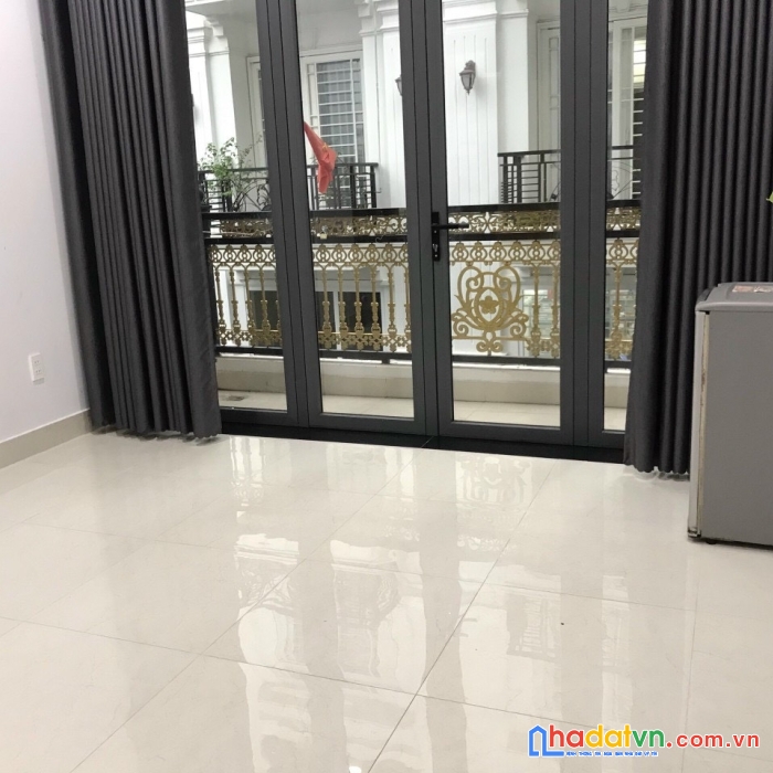 Bán chdv lê lai, p3, gò vấp. hẻm xe hơi, đang kín phòng. 7,4 tỷ.