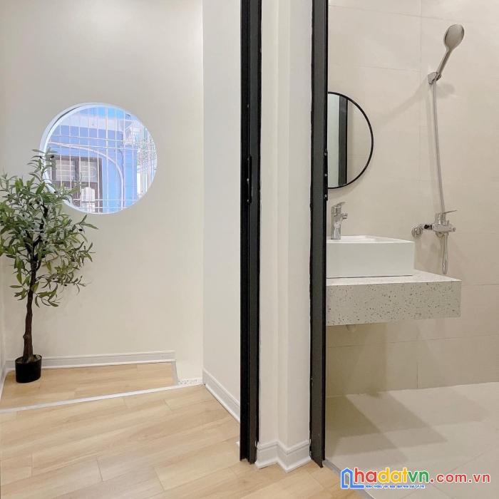 Nhà quan nhân 82m mặt tiền 4.4m nở hậu ngõ 2.8m 3 thoáng gần oto chỉ 7.3 tỷ