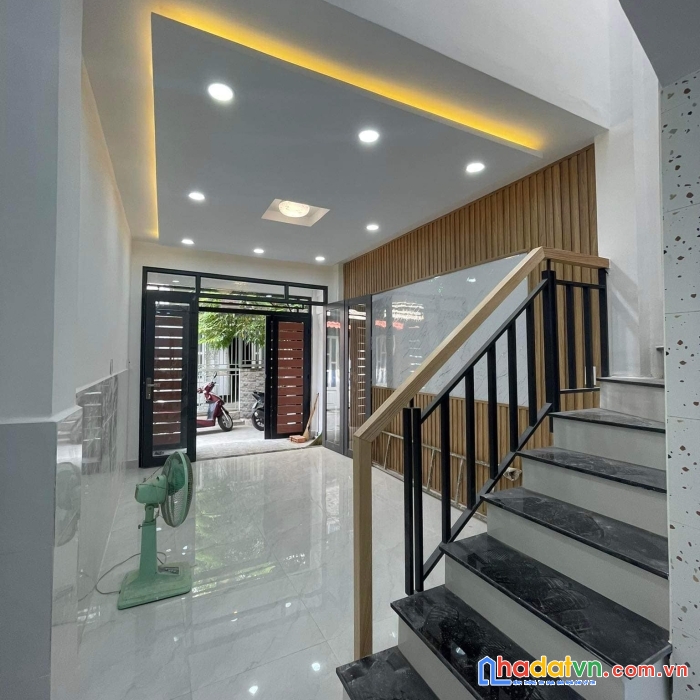 Đinh tiên hoàng p1 bình thạnh gần cầu bông - 40m2 - giá chỉ 4.95 tỷ