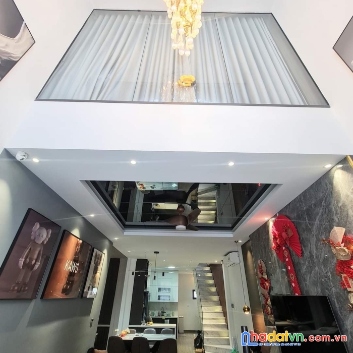 P/lô ô tô tránh, kiều mai, 45 chỗ đỗ cửa, tặng full nội thất, 52m2, giá 9.8 tỷ