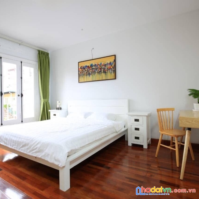 Bán nhà hai bà trưng, mặt phố kim ngưu 84m, 3 tầng, mt 4.5m. giá: 23.7 tỷ