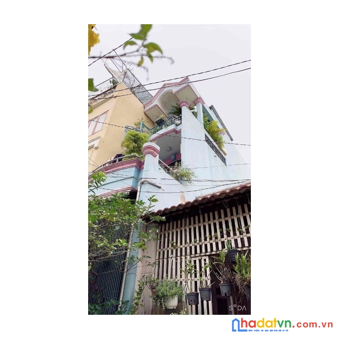 Bán nhà 3 tầng mới hẻm xe tải đường quang trung gò vấp 5,7 tỷ - 60 m2