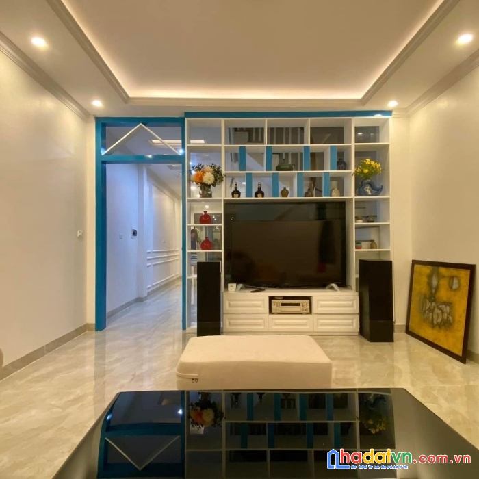 Bán nhà mặt phố thọ tháp, cầu giấy 140m, 9 tầng, mt 9m. giá: 70 tỷ