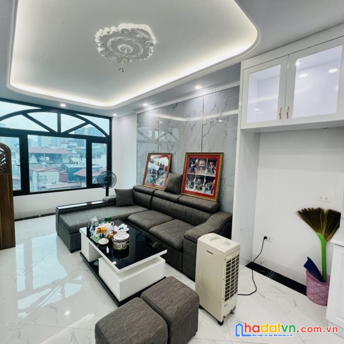 Bán nhà chợ hoàng mai  37m2 3 ngủ ô tô  gần chỉ 3 tỷ 3.