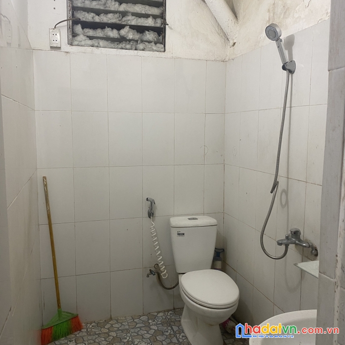 Cho thuê phòng trọ 50m2 d1 - trung tự, phố đặng văn ngữ - đống đa (mặt hồ đắc di)