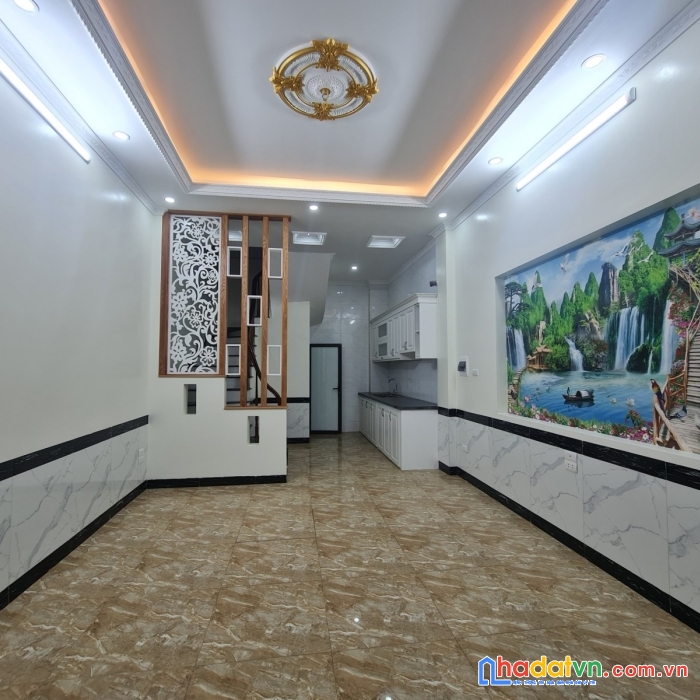 Cần bán nhà phố lê quang đạo quận nam từ liêm 32m2x5 tầng giá nhỉnh 3 tỷ ô tô kd