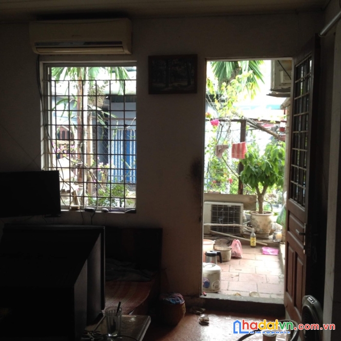 Cho thuê nhà ngõ 105 phố láng hạ, đống đa, hà nội, 2,5 triệu/tháng